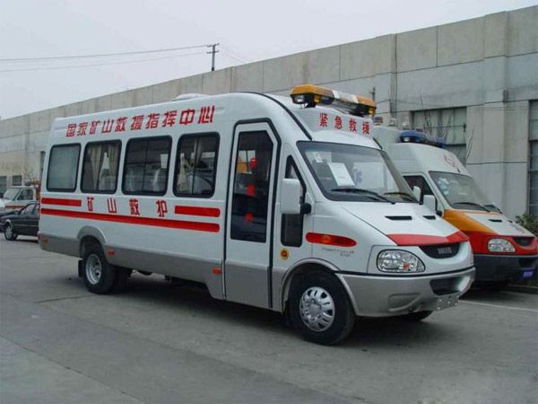 救護車生產廠家的發展趨勢如何？一篇文章告訴你。01